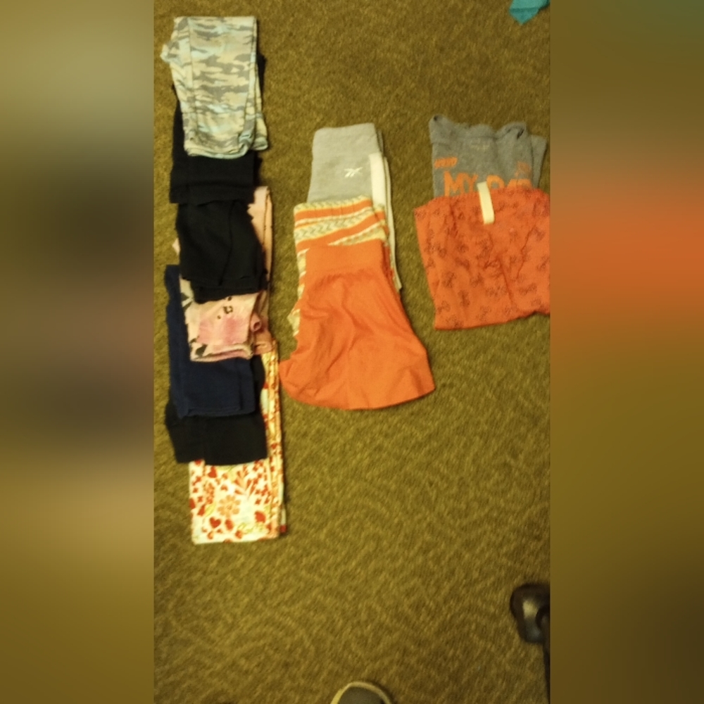 Girls Size 5 6 Leggings Shorts And Tops